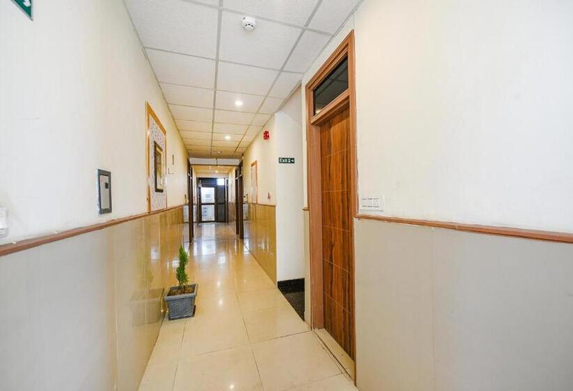 Fabhotel New Satyam