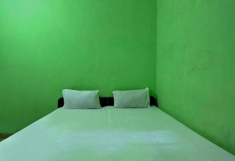هتل Oyo Lavish Guest House