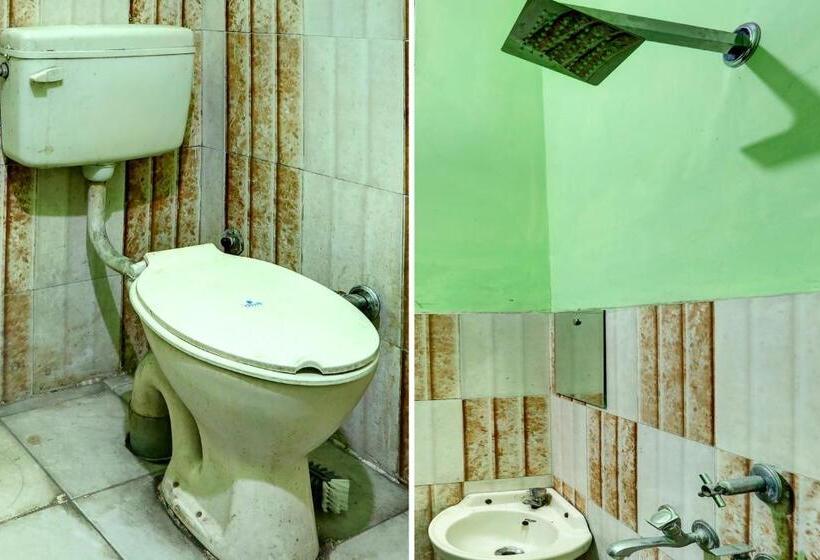 هتل Oyo Lavish Guest House
