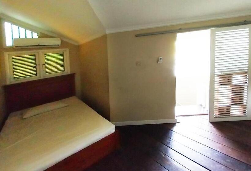 Отель Horison Resort Pondok Layung Anyer