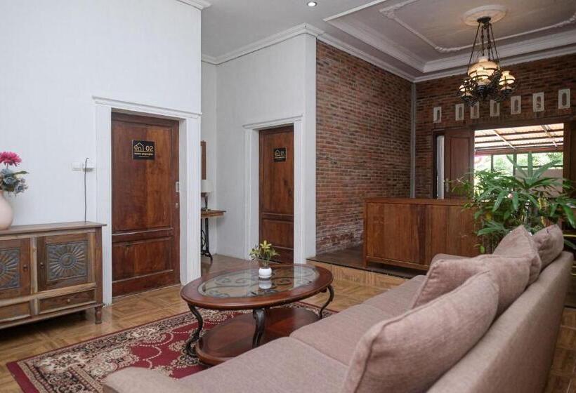 בית מלון כפרי Reddoorz Syariah Near Stasiun Klaten