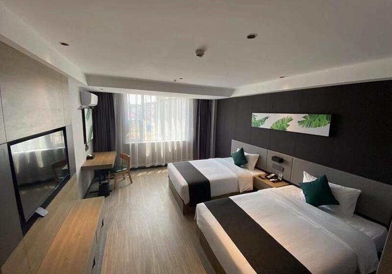 Отель Thank Inn Plus Xinyang Gushi Liaocheng Avenue