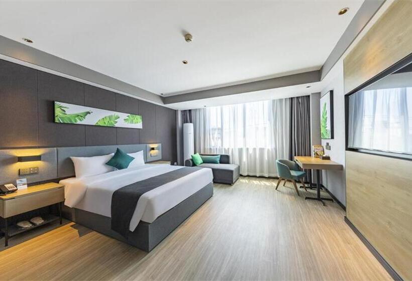 Отель Thank Inn Plus Xinyang Gushi Liaocheng Avenue
