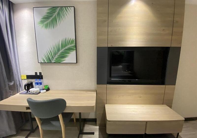 Отель Thank Inn Plus Yancheng Sheyang Dayang Road