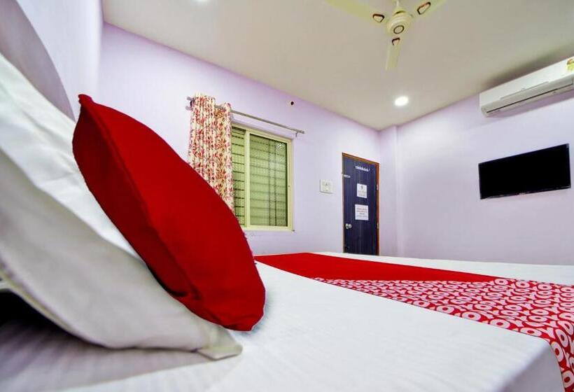 Oyo Flagship Hotel Damodharan Lodging