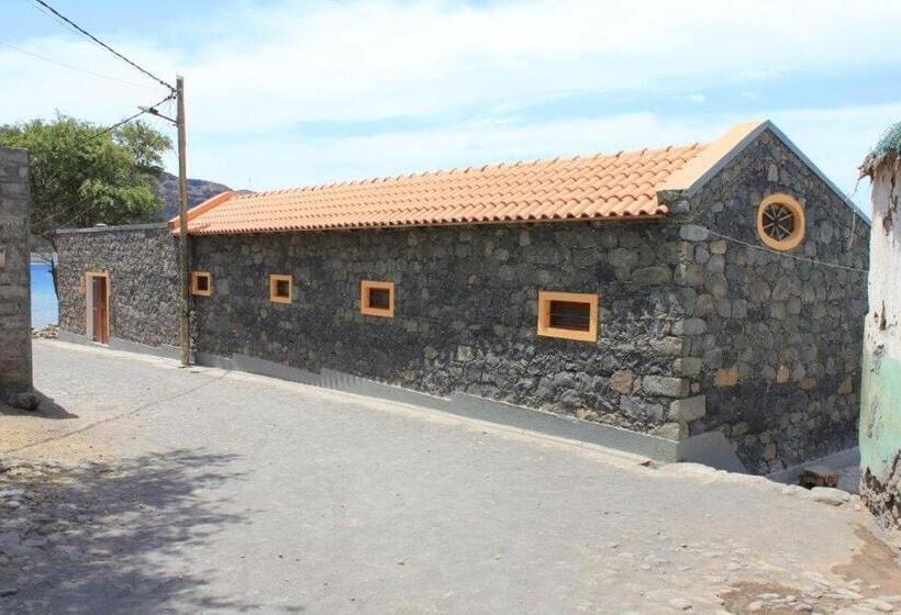 پانسیون Casa Praia Tarrafal De Monte Trigo