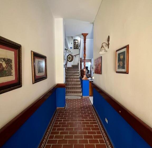 Пансион Hostal El Paraiso