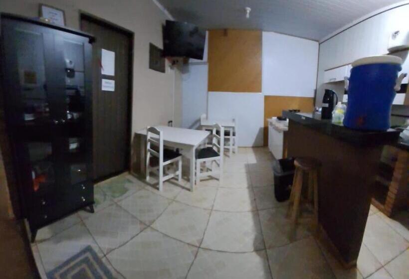 펜션 Hostel Casa Uniao