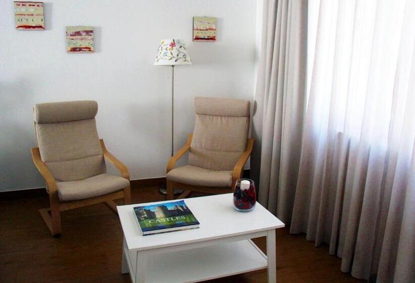 ペンション Inncork Guesthouse