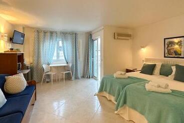 پانسیون Sofeelings, Quarto Mar Piso 2, Baixa De Albufeira