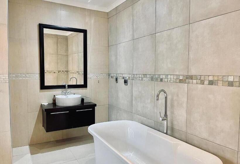 פנסיון The Stella Guest House & Spa