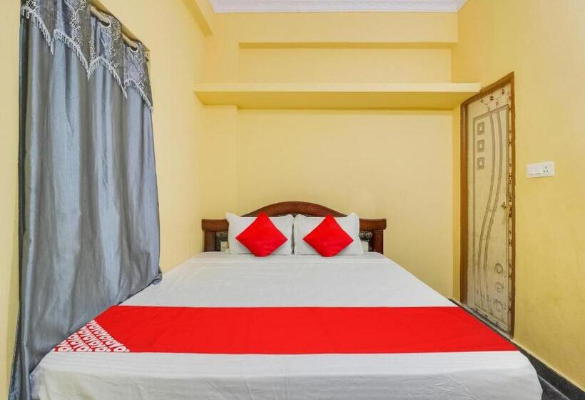 Отель O Am Luxury Ac S