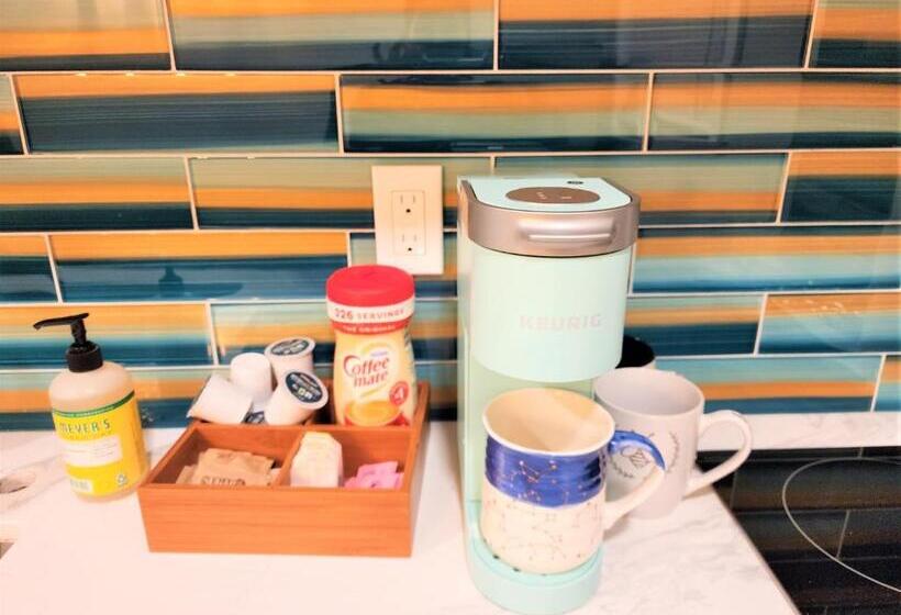 酒店 Lake Front Resort