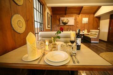 هتل Mbugwe Lodge