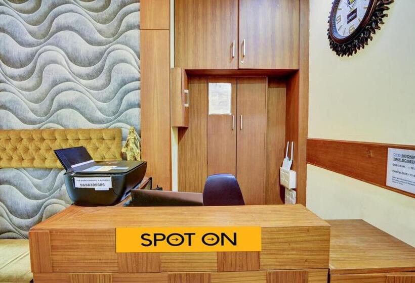 فندق Oyo Spot On 81130 Manorama Residency