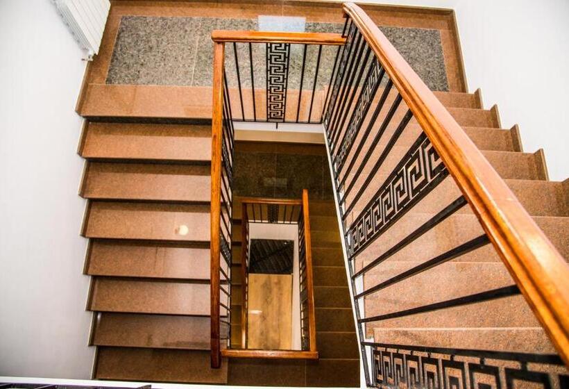 膳宿费 Poiana Transilvaniei