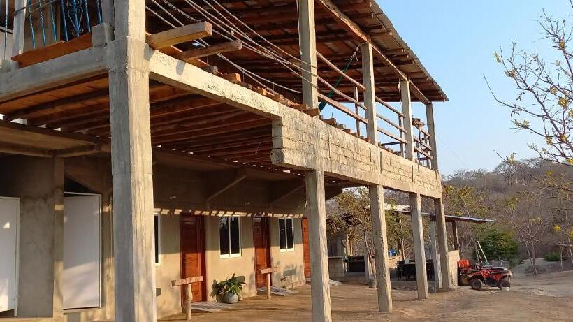 بنسيون Posada El Cielo