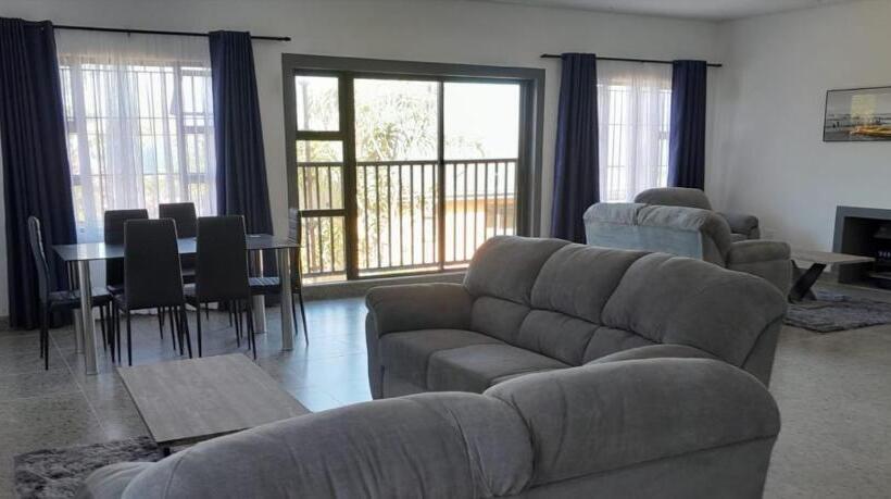 بنسيون The Wishing Well Guest House Self Catering