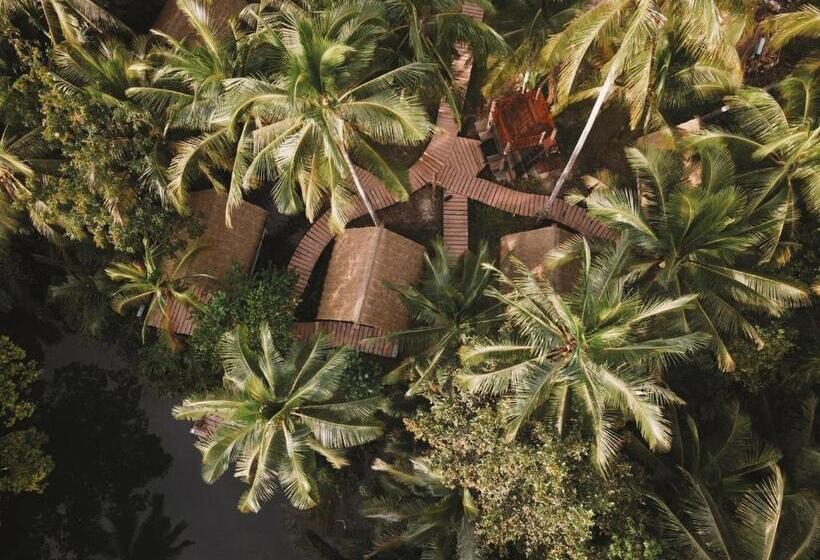 استراحتگاه Coco Camping Koh Kood