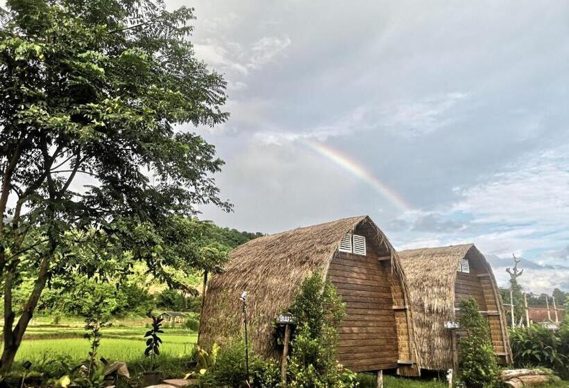 Курорт Panakluea Cottage & Crafts   พนาเกลือ