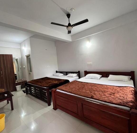 منتجع Thrilok Vihar
