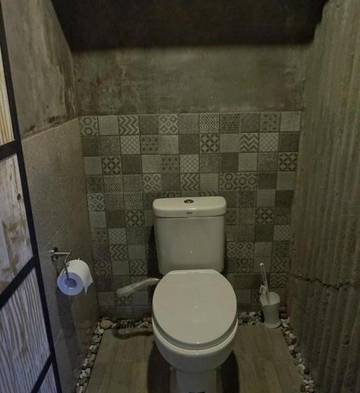 هاستل Dormitory At Semadi Living
