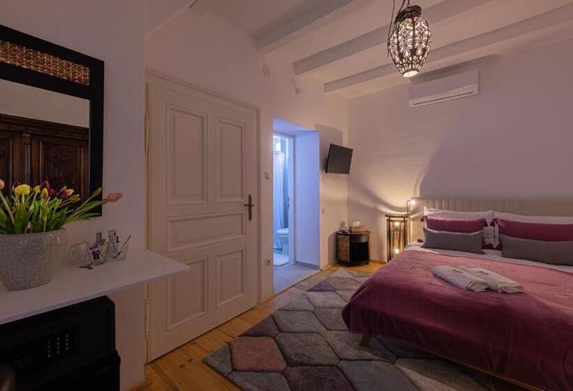 Bed and Breakfast Butik Design Nádas