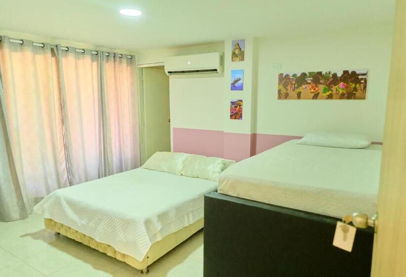 تختخواب و صبحانه Casa En Cartagena Con Jacuzzi