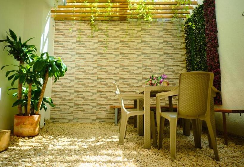 تختخواب و صبحانه Casa En Cartagena Con Jacuzzi