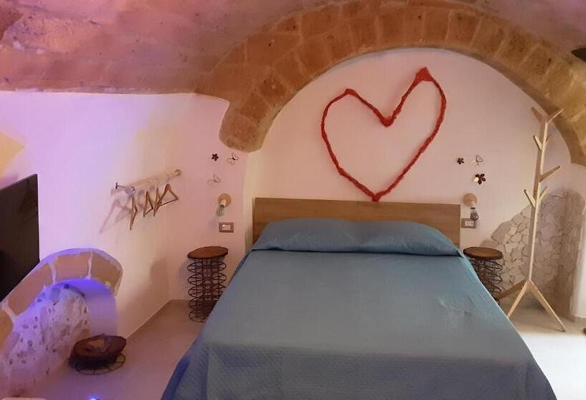 تختخواب و صبحانه C Era Una Volta Relax