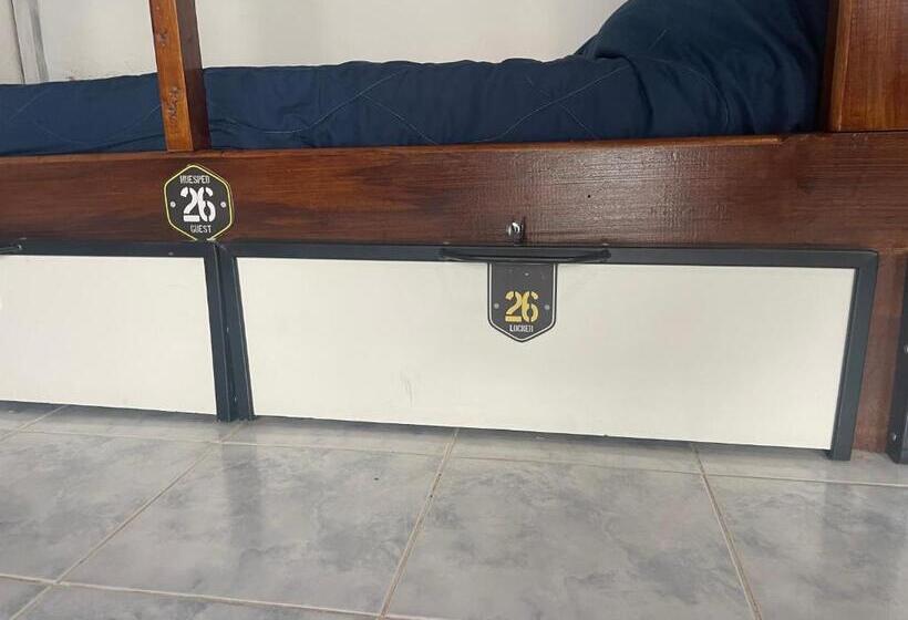 Hostel De La Plaza