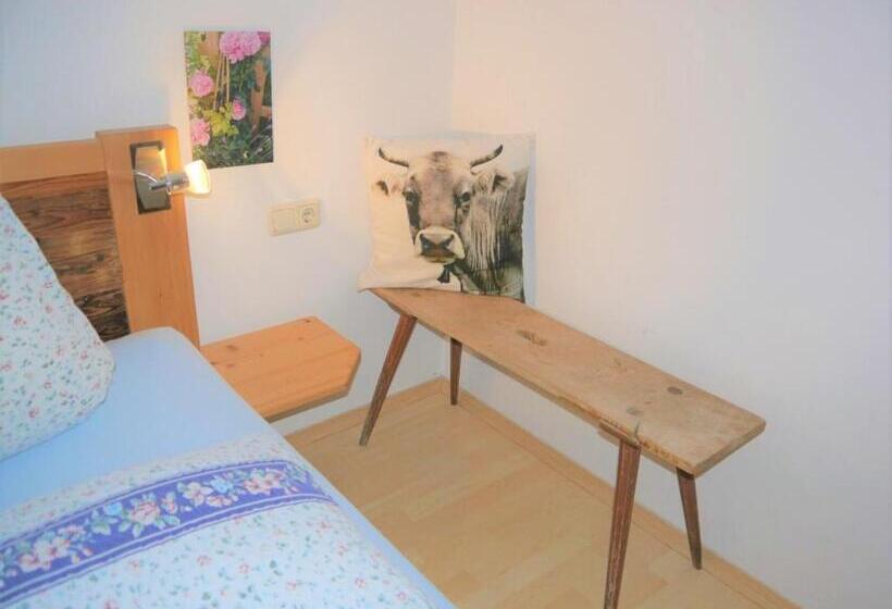 هتل Adlerhof