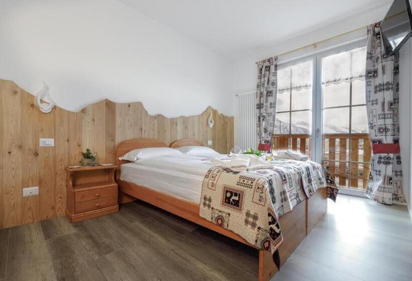 Отель Albergo Ristorante Le Alpi