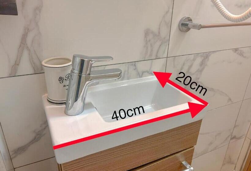 هتل Aurora Rooms   290m From Aqua Park