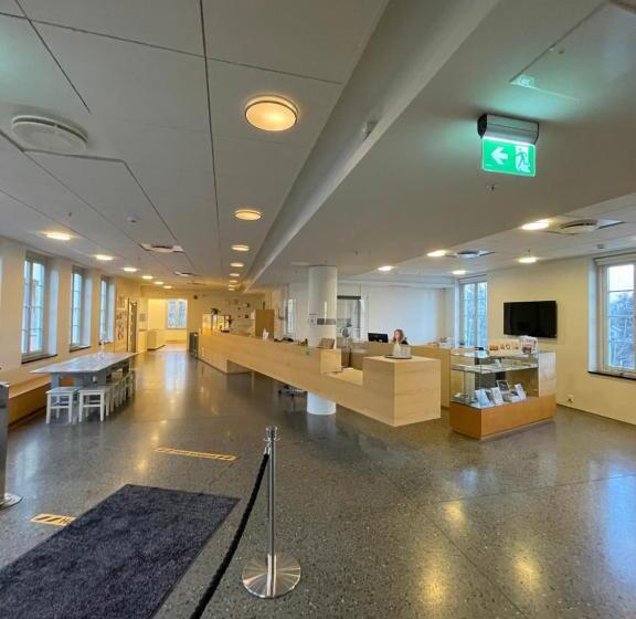 هتل Falstadsenteret   Museum, Minnested Og Senter For Menneskerettigheter