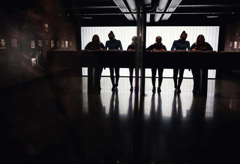 هتل Falstadsenteret   Museum, Minnested Og Senter For Menneskerettigheter