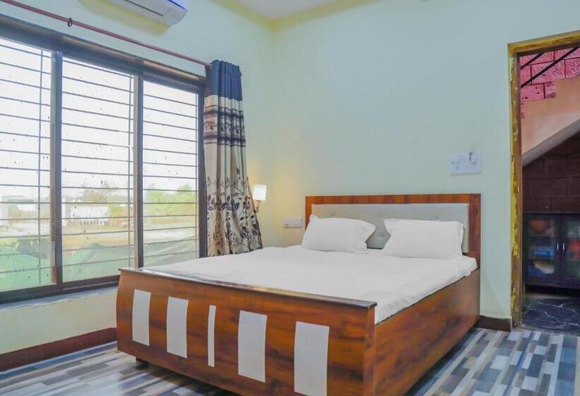 فندق Oyo Flagship 84379 York Inn