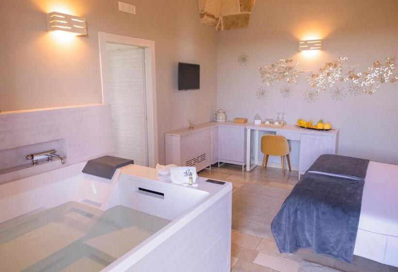 هتل Room Zenzero Hydro