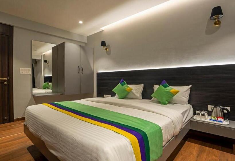 فندق Treebo Prasha