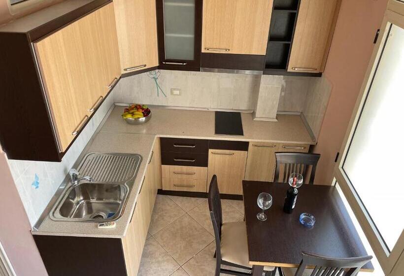 Lungomare Studio Apartment