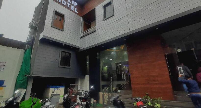 Oyo Hotel Tulip Inn
