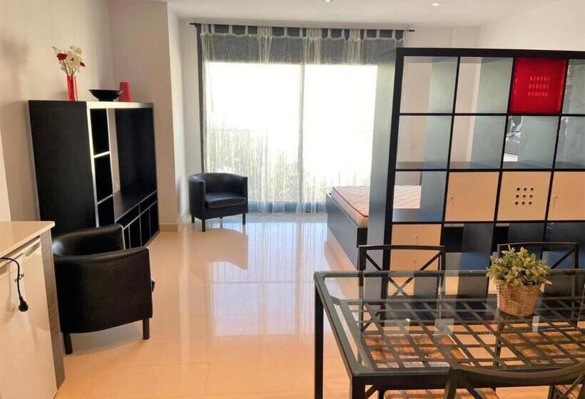 پانسیون Room In Lodge   Beautiful And Cozy Loft In The Center, Maryha Loft