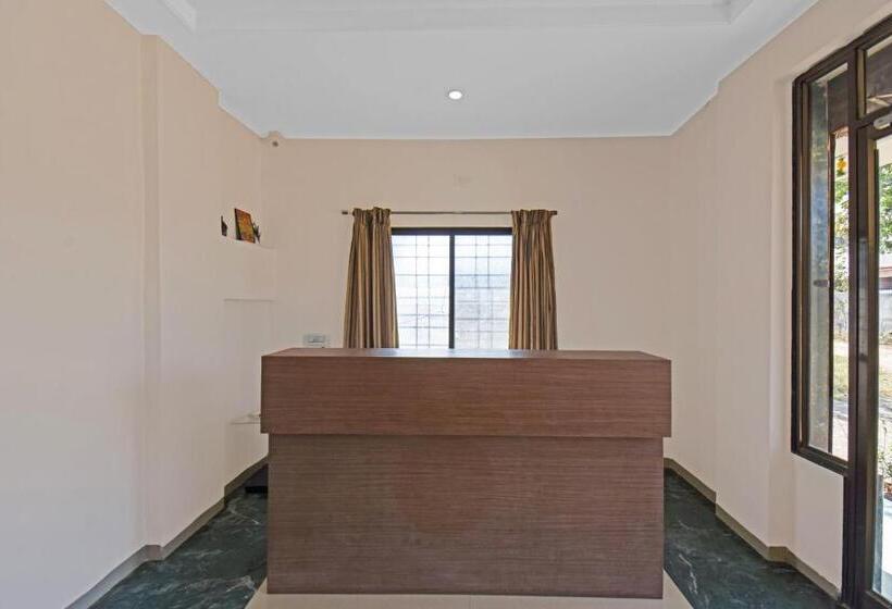 Spot On Hotel Om Residency