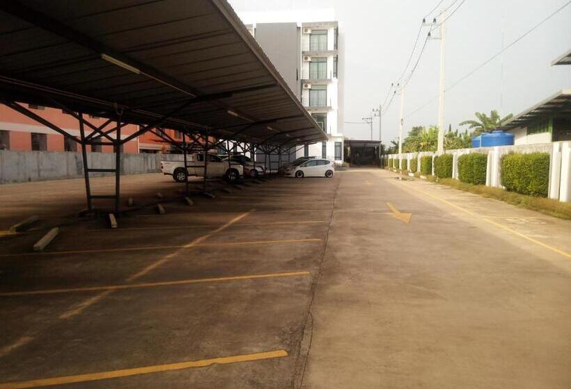 هاستل Home Rezidence Prachinburi