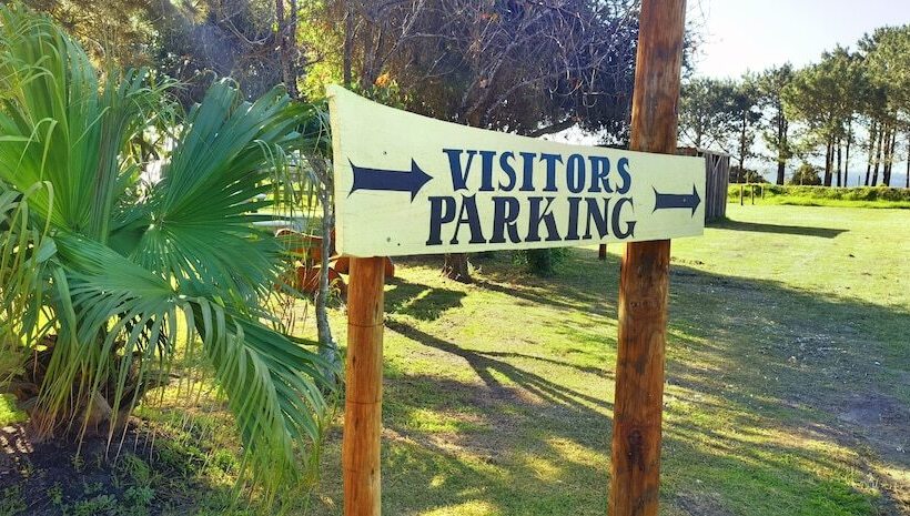هاستل Moonsong Accommodation & Camping