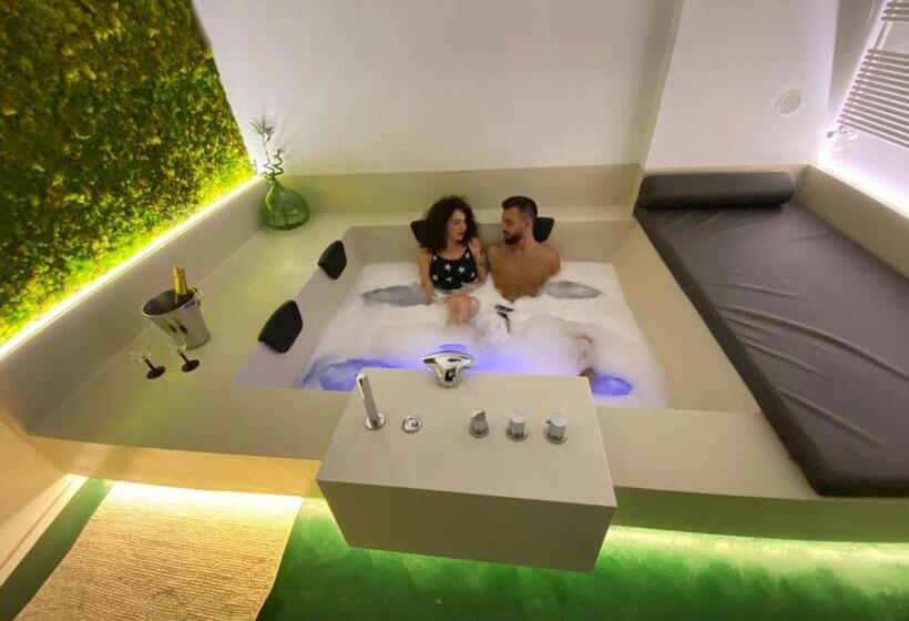 تختخواب و صبحانه Suite61