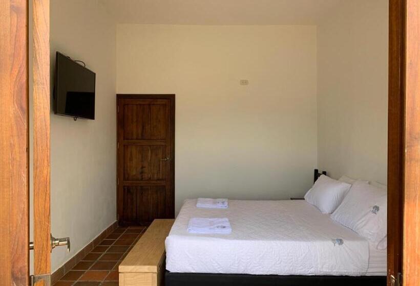 Отель La Hacienda Del Pienta