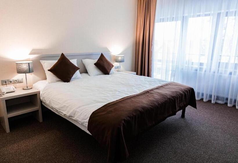 Hotel садиба березино