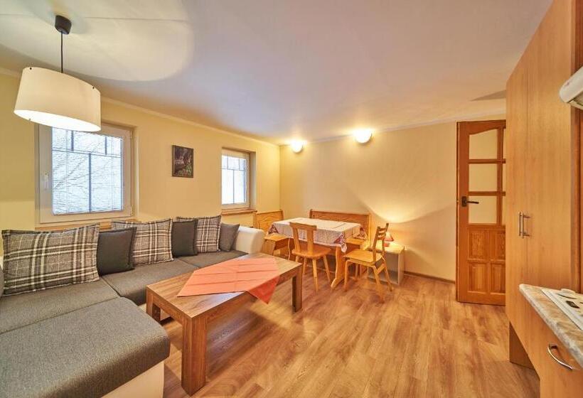 پانسیون Penzion Koula