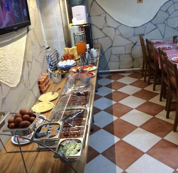 פנסיון Sárvári Vendégház Pécs,hosszúhetény
